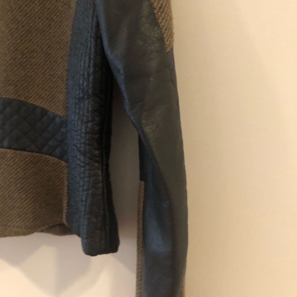 H&M Jacket - Picture 6 of 9